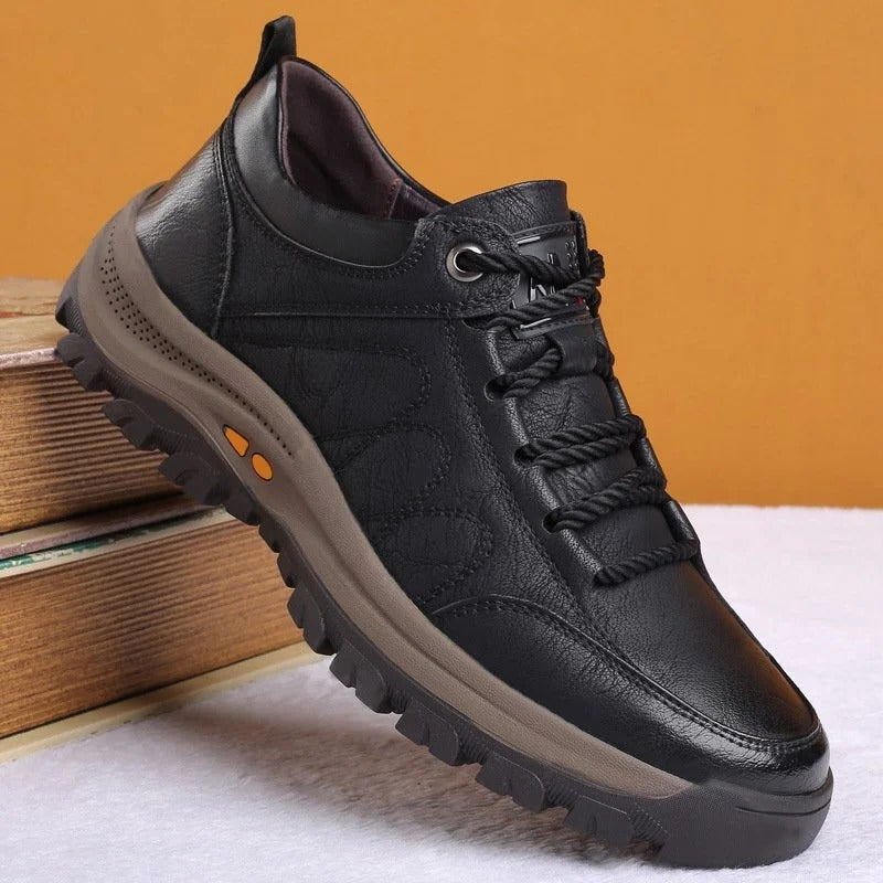 Ortopedyczne skórzane buty męskie, wodoodporne, z gumową podeszwą, ergonomiczne, komfortowe, czarno-brązowe, do chodzenia i aktywności na świeżym powietrzu | Sansoti