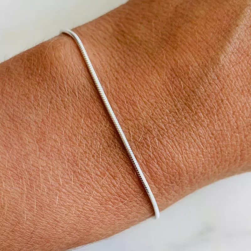 Minimalistisch Slangarmband Edelstaal Dames Sierlijk Verstelbaar Goud Zilver Rosé | Sansoti