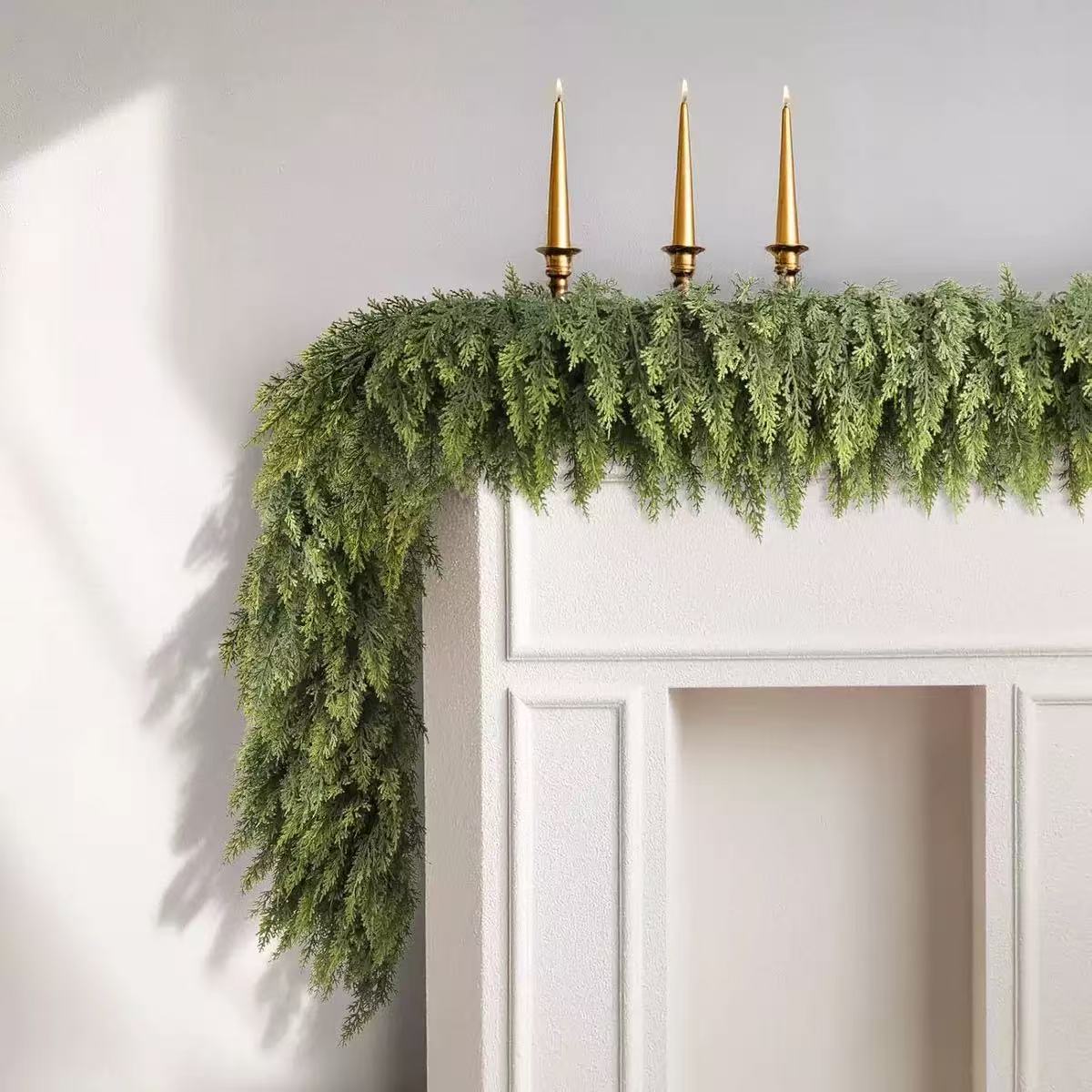 Verlichte Kerstguirlande 200cm Kunstceder Warm Wit LED Feestdecoratie Binnen Buiten Kerstversiering Slinger | Sansoti