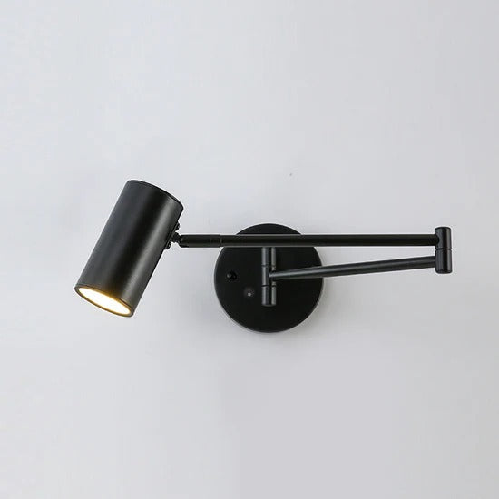 Verstellbare LED-Wandleuchte aus Messing oder schwarzem Metall mit schwenkbarem Arm und zylindrischem Spot für Schlafzimmer und Badezimmer | Restfield