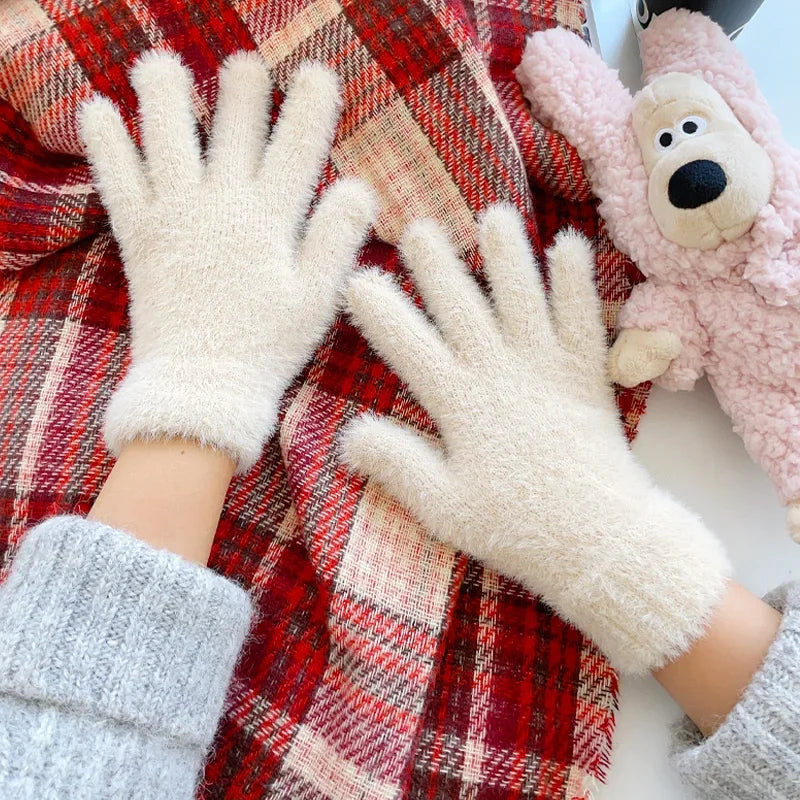 Warm Women's Velvet Winter Gloves with Lined Cuff Soft Winter Gloves for Outdoors Elegant | Sansoti