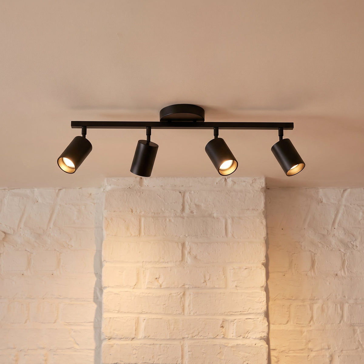 Plafonnier à 4 spots réglables, aluminium noir et blanc, douilles GU10, éclairage pour salon et cuisine, style moderne | Sansoti