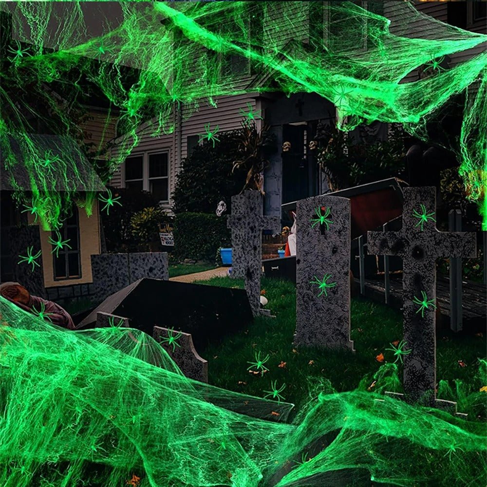 Dekoracja w postaci fosforyzującej pajęczyny, 20-100 gramów, na imprezę halloweenową, do wnętrz i na zewnątrz, tworząca upiorny klimat | Sansoti