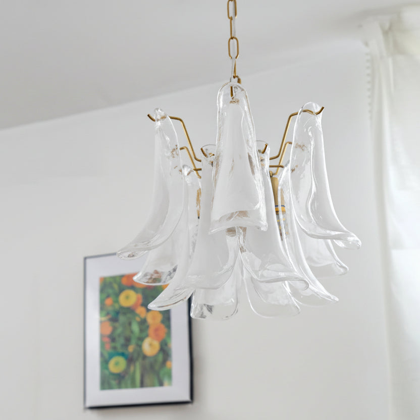 Glas-Kronleuchter im Blütenblätter-Design, dimmbare LED-Beleuchtung, Flur, Wohnzimmer, Esszimmer, Gold, Chrom, Pendelleuchte | Sansoti
