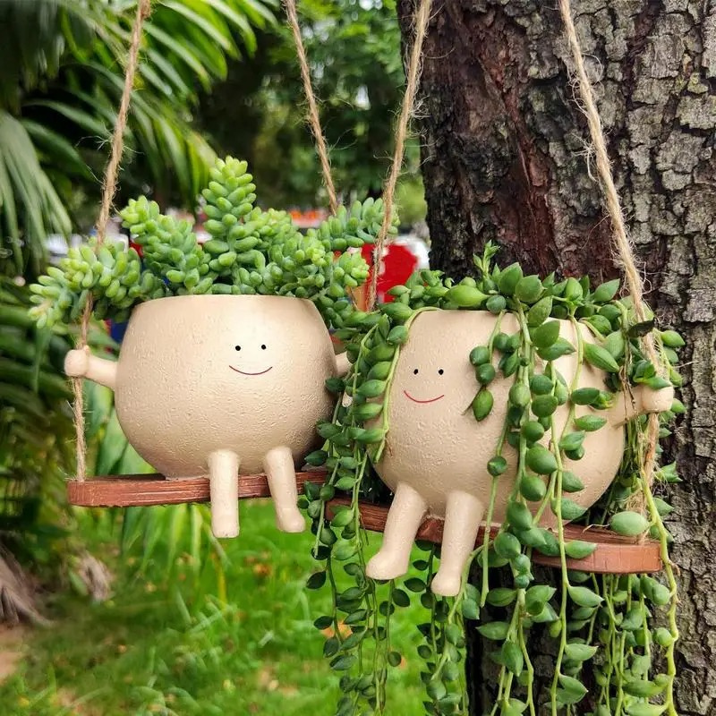Swinging Planter with Face for Indoor and Outdoor Use Decorative Flower Pot Resin Garden Decoration | Sansoti
