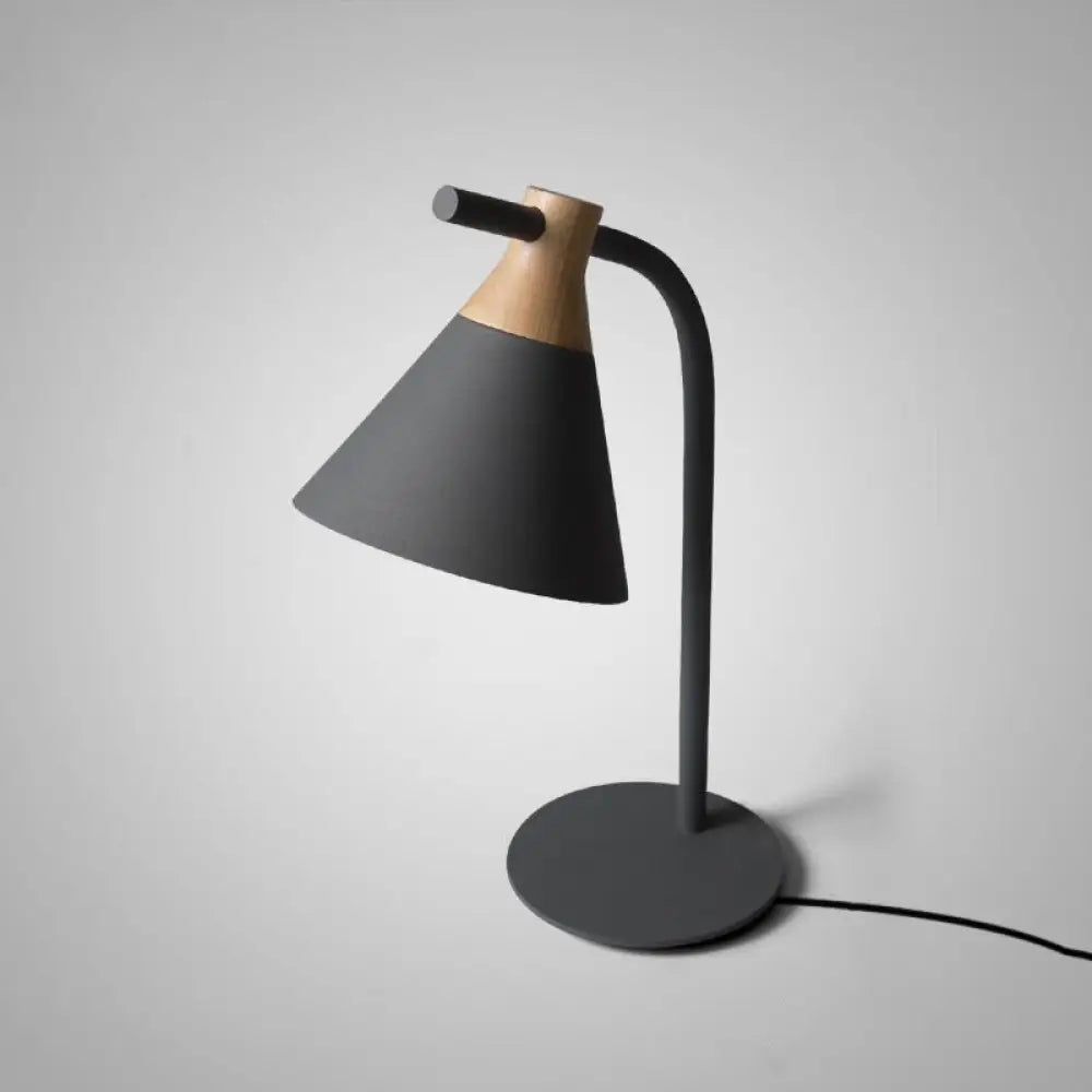 Verstelbare Tafellamp met Conische Kap Metaal Slaapkamer Nachtkastje Leeslamp Flexibele Arm Modern Design | Sansoti