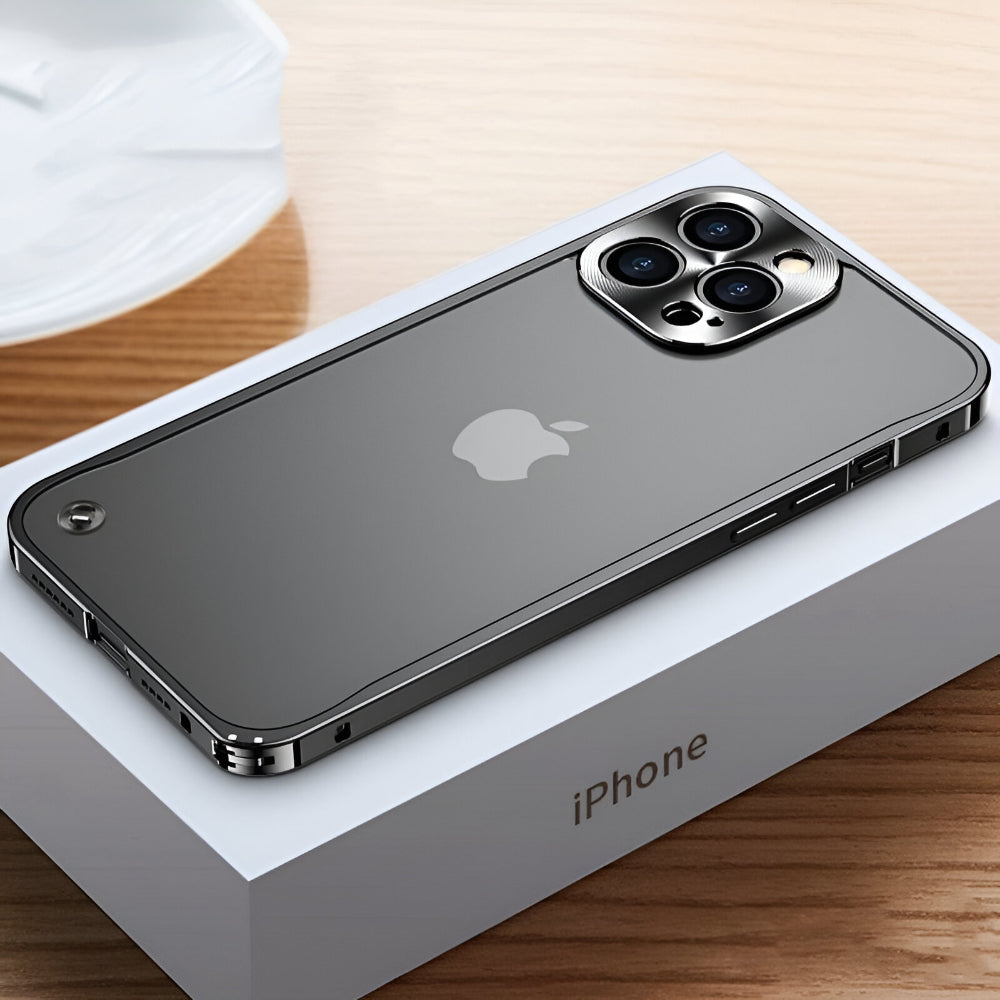 Aluminium Telefoonhoesje Met Polycarbonaatrug en Klickvergrendeling Voor iPhone | Sansoti