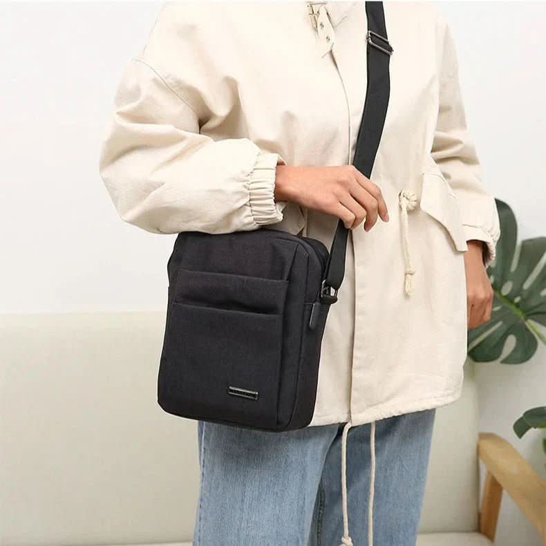 Waterproof Men's Shoulder Bag with Anti-Theft Zipper, Adjustable Shoulder Strap, Compact Crossbody Bag for Everyday Use | Sansoti