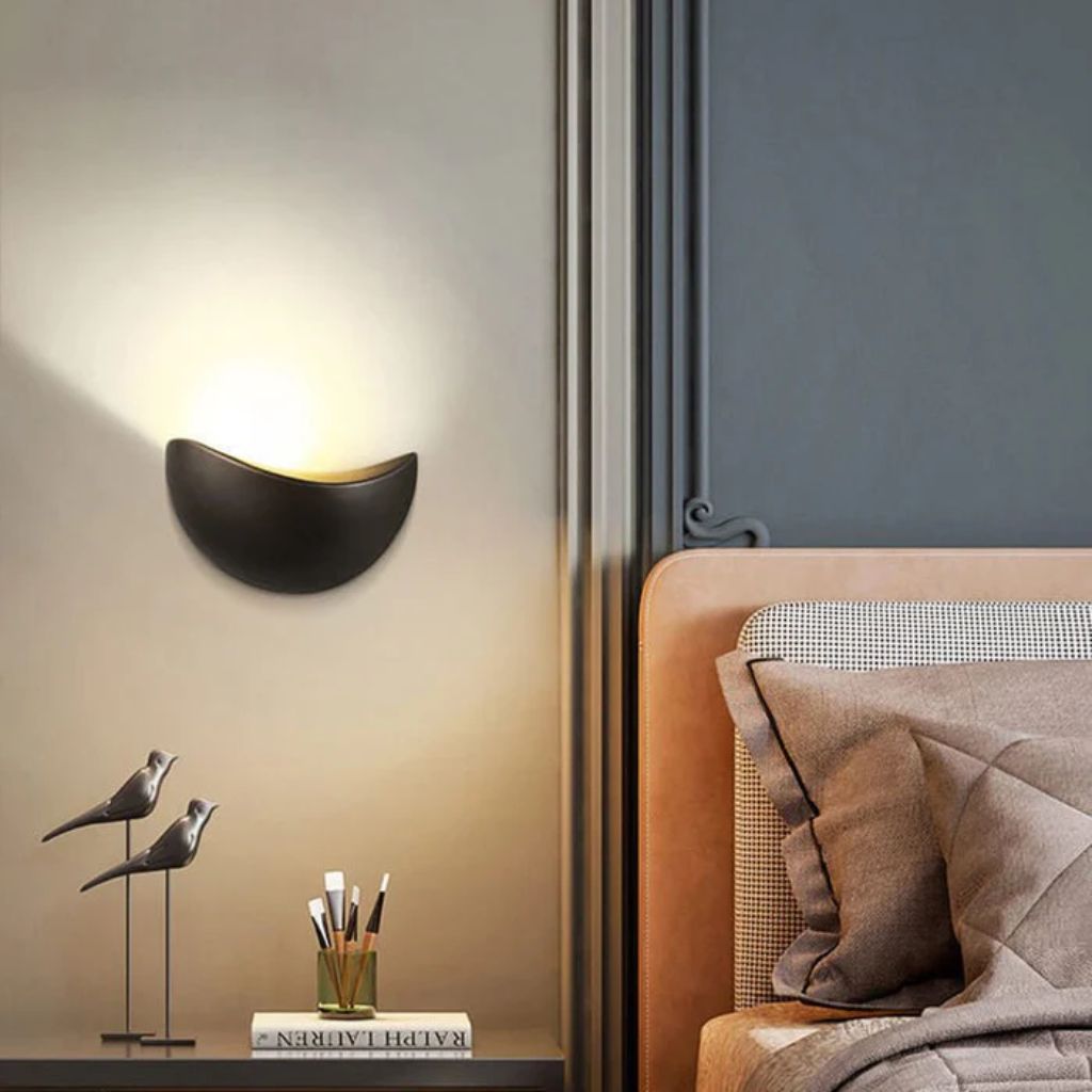 Halbrunde LED-Wandleuchte aus Aluminium, 20 cm, warmweißes bis neutralweißes Licht für Schlafzimmer, Wohnzimmer und Flur, wasserdicht nach IP65 | Sansoti