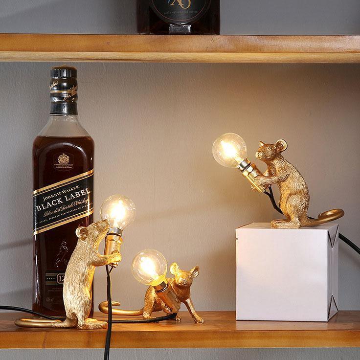 Tischlampe Maus mit LED-Beleuchtung, dekorative Skulptur aus Harz, Wohnzimmer, Schlafzimmer, Nachttisch, Gold-Weiß | Sansoti