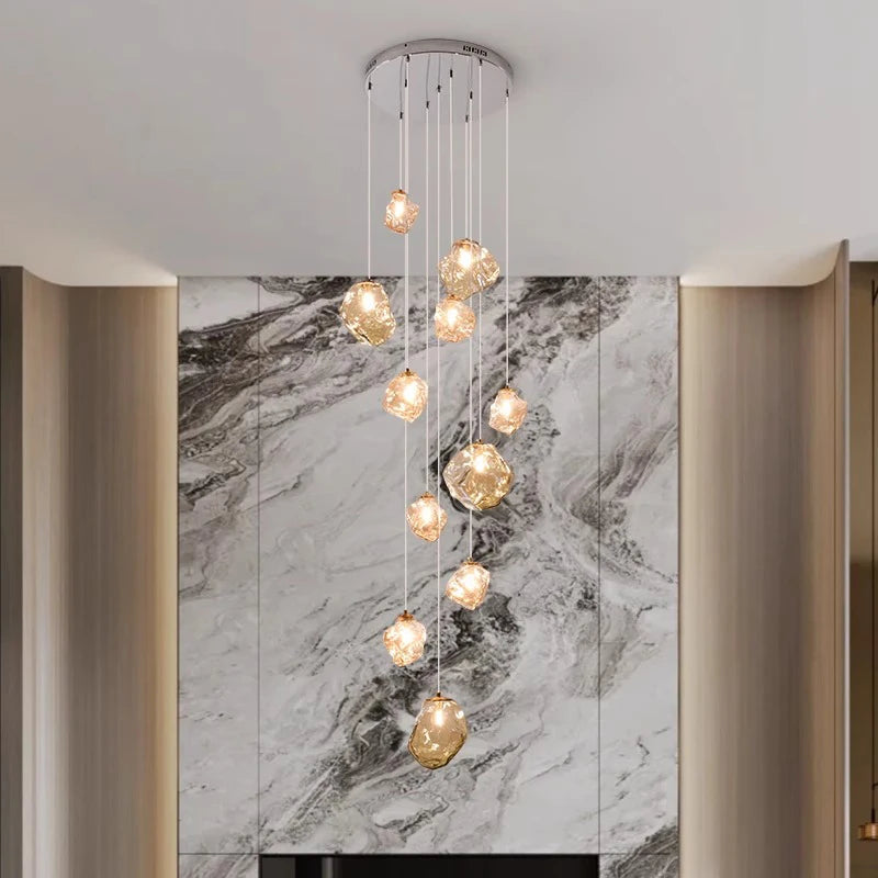 Lustre sculptural pour cage d’escalier, LED réglable et dimmable, lumière chaude, design moderne et minimaliste | Sansoti