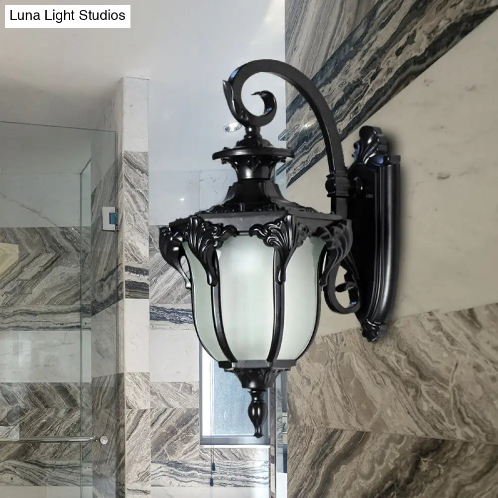 Buitenwandlamp Eikel met Sierarm Wit Glas E26/E27 Zwart Messing Vintage Rustieke Buitenverlichting Tuinlamp | Sansoti