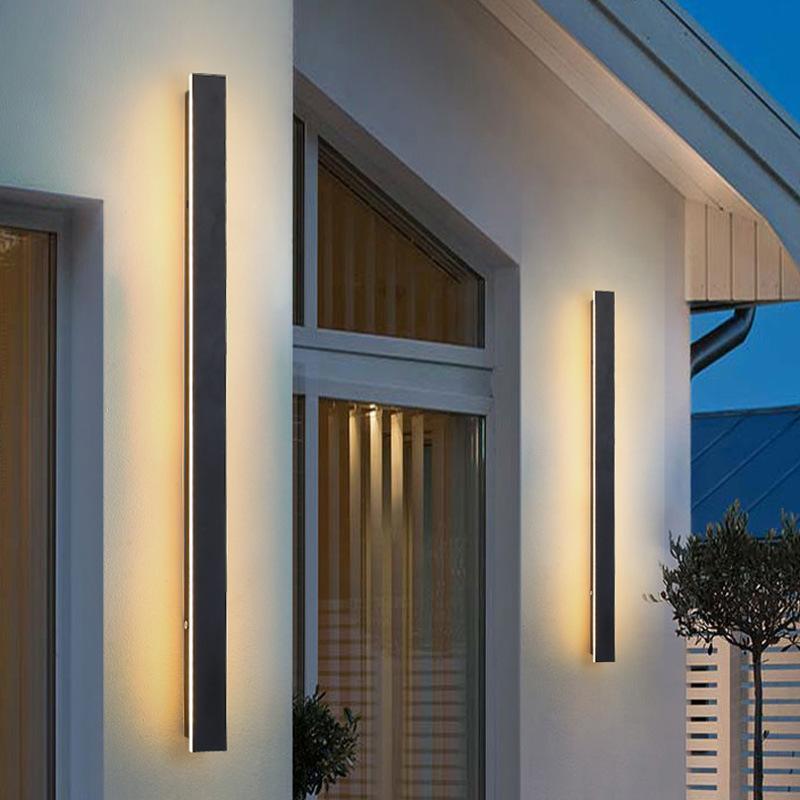 Moderne wasserdichte lineare Außenwandleuchte mit LED und IP65 Schutz | Restfield