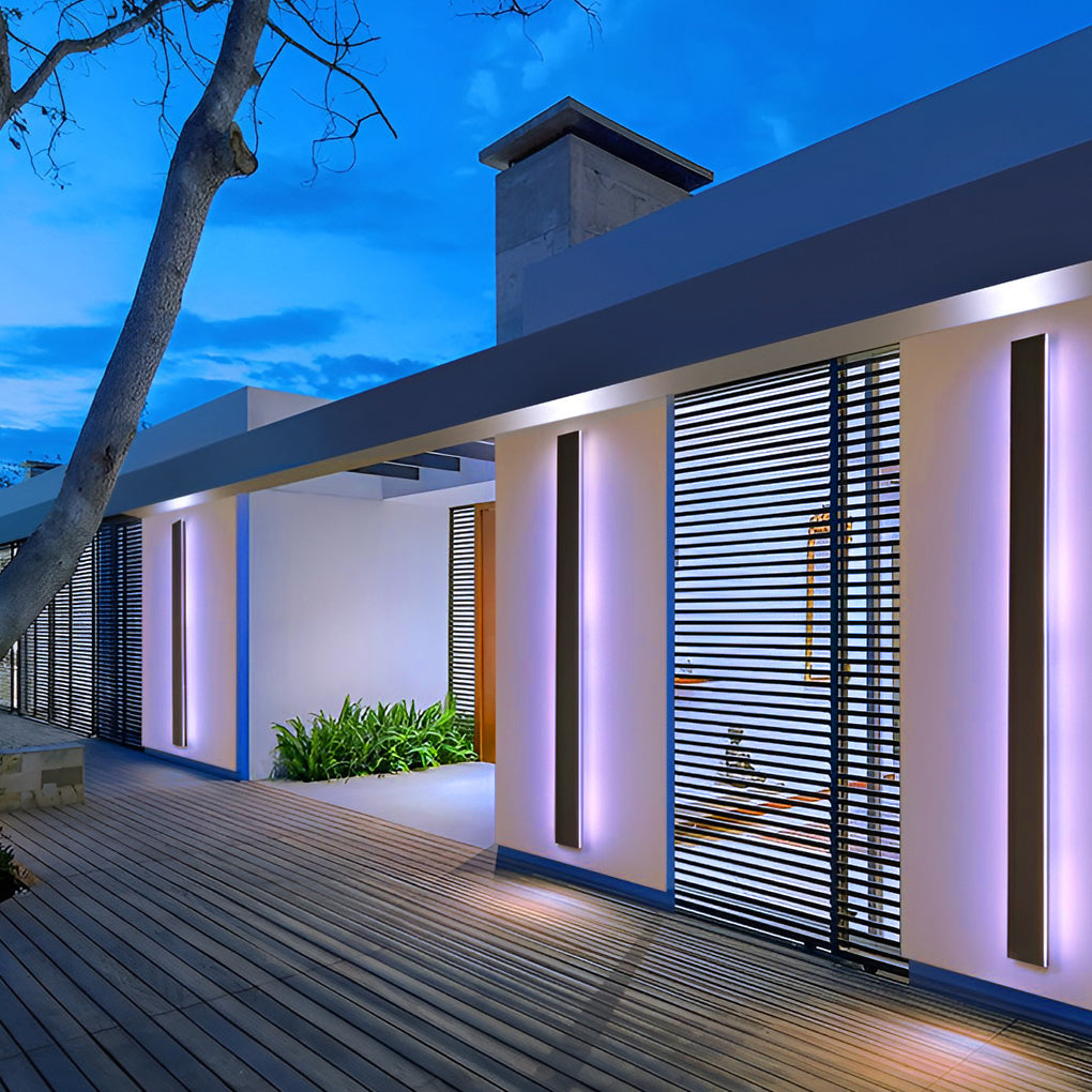 Moderne wasserdichte lineare Außenwandleuchte mit LED und IP65 Schutz | Restfield