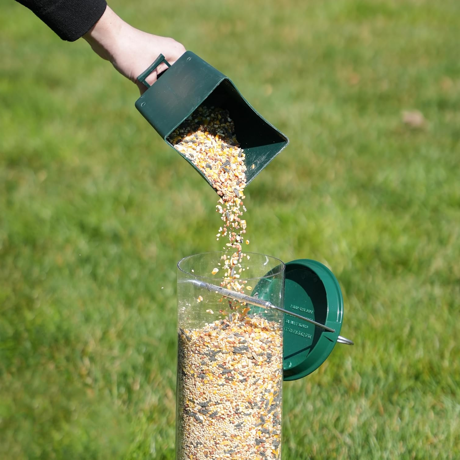 Bird Feeder Station with Rotating Perch and Four Feeding Ports for Wild Birds, Garden Birds, and Outdoor Birds | Sansoti