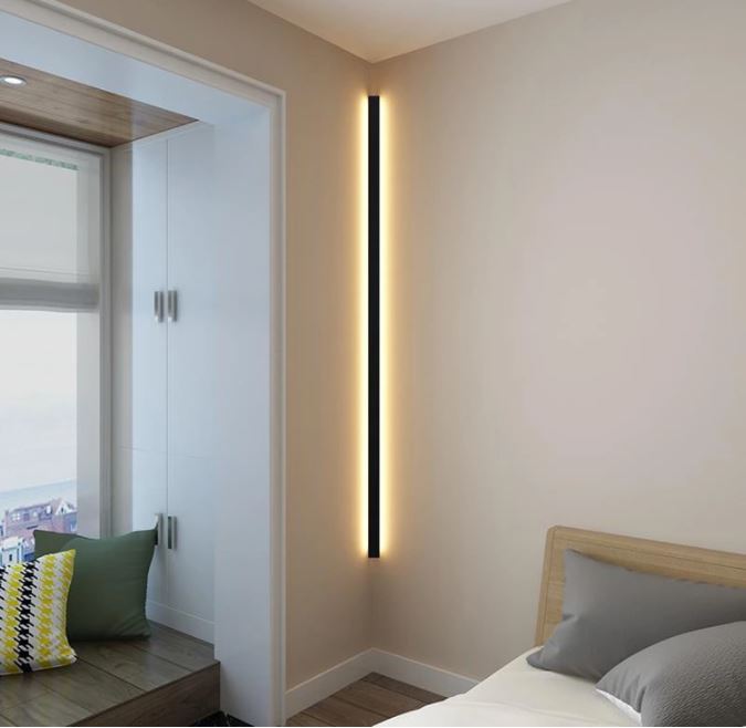 Minimalistische lineare Wandleuchte mit integrierter LED-Beleuchtung und modernem Design | Restfield