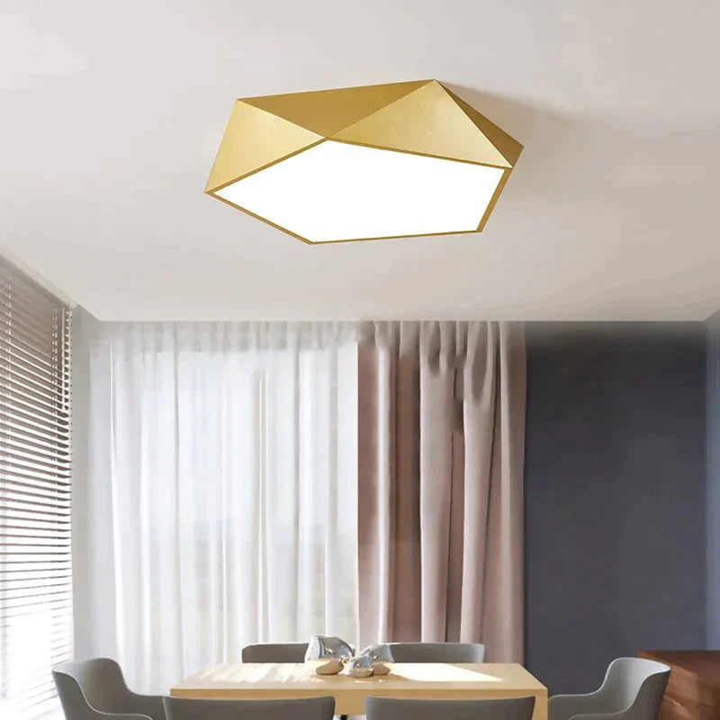 Geometrische goldene Deckenleuchte mit Dimmfunktion, Fernbedienung, LED, modernes Design, Wohnzimmer, Schlafzimmer | Sansoti