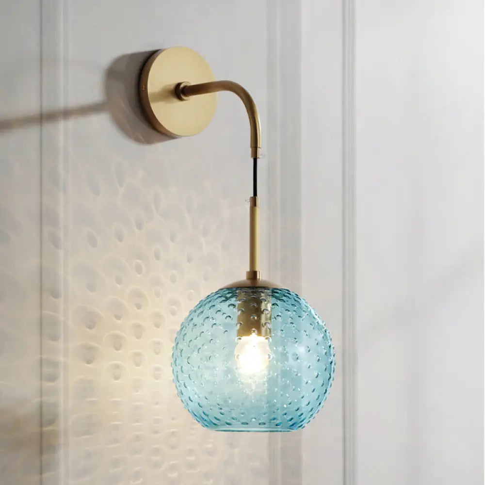 Wandleuchte mit Glaskugel und Messingfinish, Retro-Design, 75 cm hoch, E26-/E27-Fassung, stimmungsvolle Vintage-Beleuchtung | Sansoti