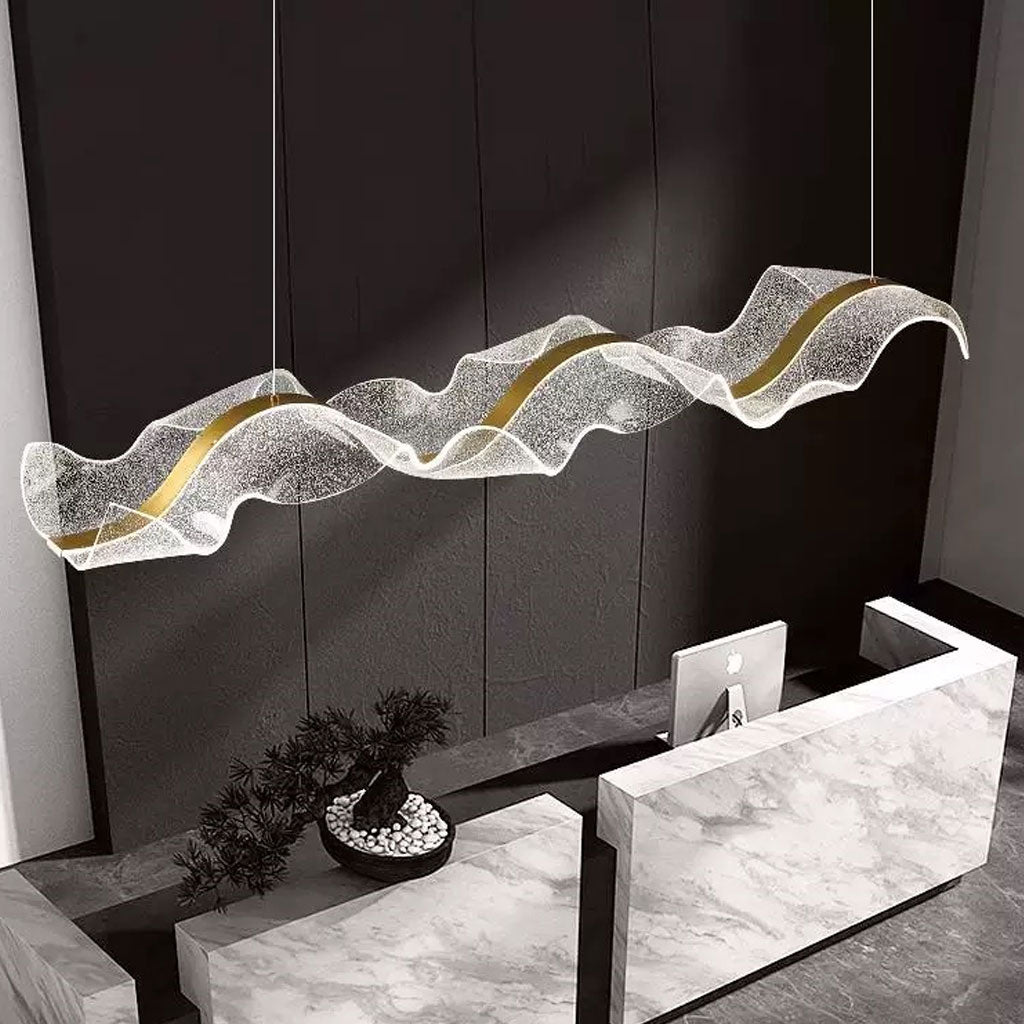 Lustre en acrylique en forme de ruban ondulé doré, LED à intensité variable, 100-220 cm, pour salle à manger et salon, design moderne luxueux | Sansoti