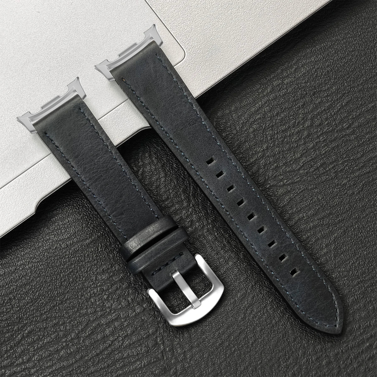 Braunes Lederarmband für Smartwatch mit Metallschnalle Verstellbares Atmungsaktives Armband für den täglichen Gebrauch | Sansoti