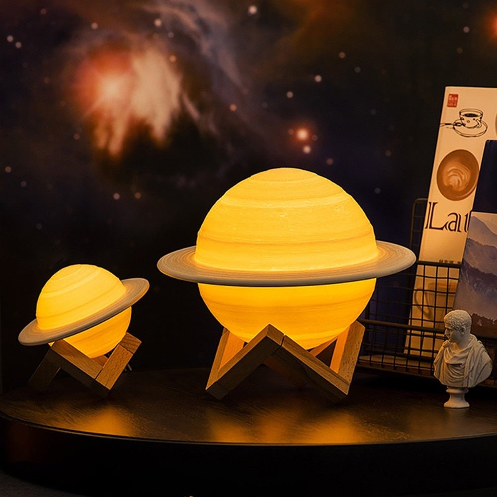 Zwevende Saturnus Lamp met Houten Standaard 3D Maan Effect Nachtlampje Kinderkamer Decoratie | Sansoti