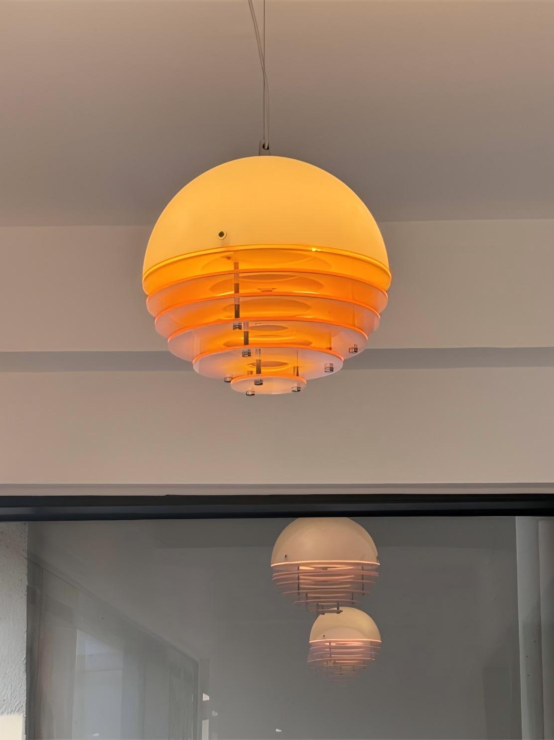 Stijlvolle Hanglamp Bauhaus Design Oranje-Wit Sfeerverlichting voor Moderne Interieurs | Sansoti