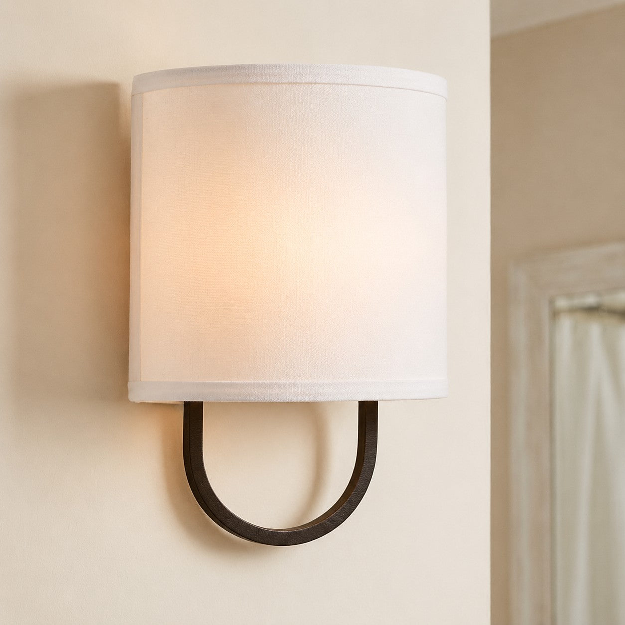 Wandlamp Stoffen Kap – Moderne Slaapkamer Wandverlichting voor Sfeervolle Ambiance | Sansoti