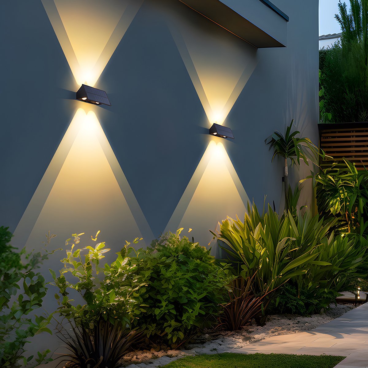 Außenwandleuchte Solar LED 6W Schwarz IP65 Fassade Haustür Terrasse Einfahrt Warmweiß 3000K Wandleuchte Außen Dämmerungslampe ABS Gartenbeleuchtung | Restfield