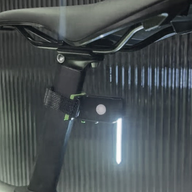 LED Achterlicht voor Fiets 40 Lumen Zichtbaarheid Veilig Fietsen Dag en Nacht Racefiets | Sansoti