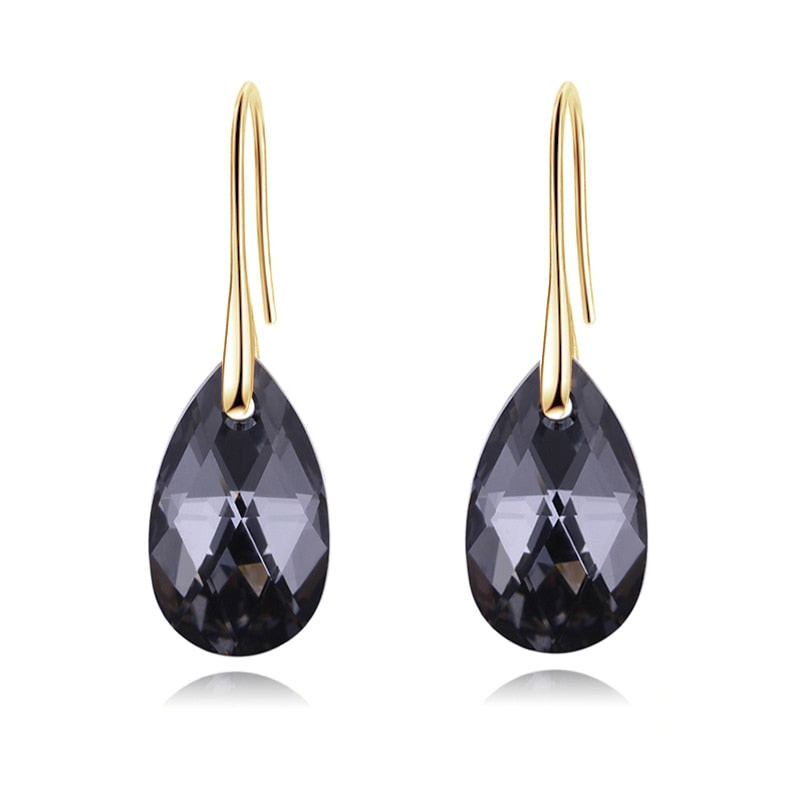 Druppelvormige Kristallen Oorbellen Zilverkleurig - Elegante Statement Sieraden voor Feestelijke Gelegenheden | Sansoti
