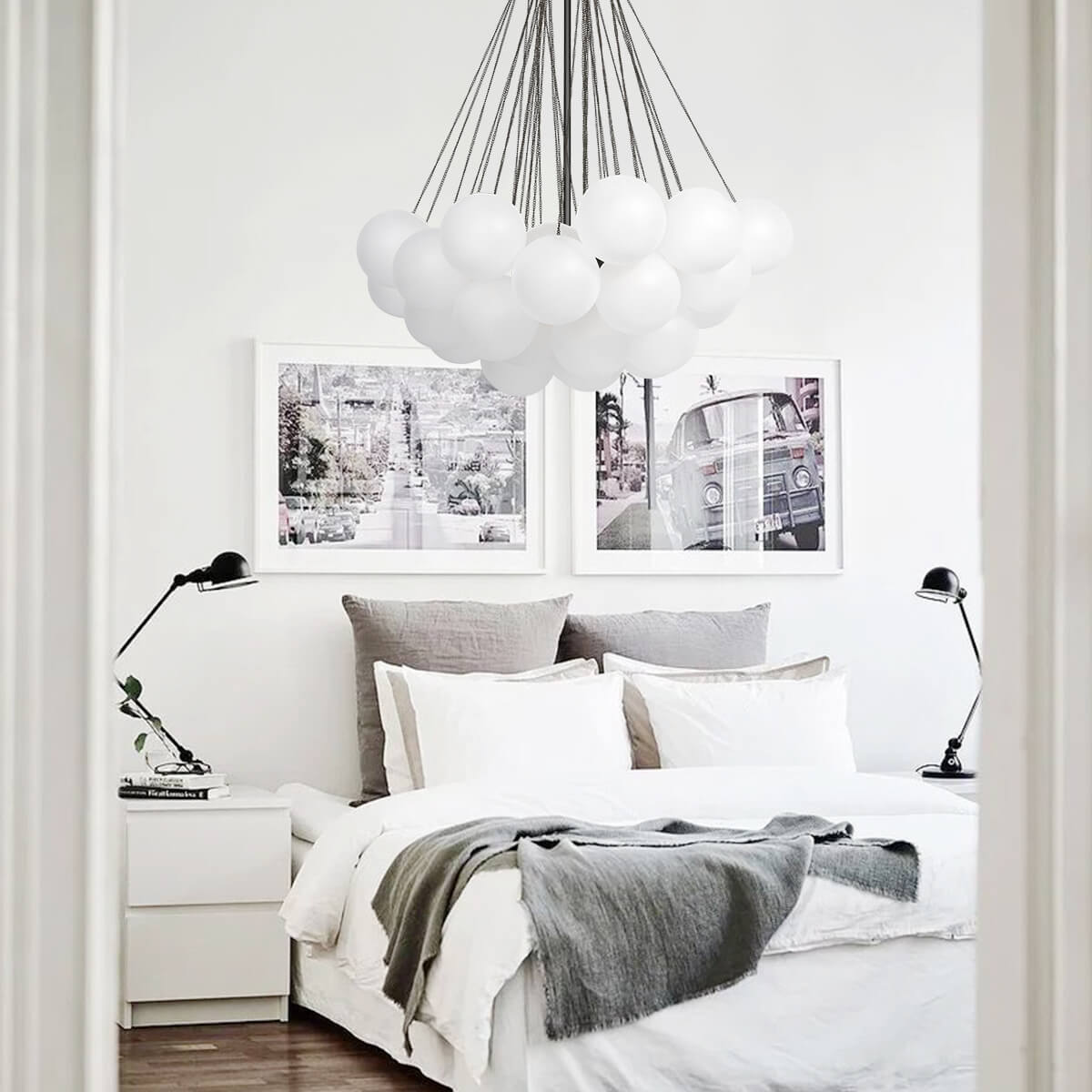 Moderne Cluster-Hängelampe mit Glasblasen in Schwarz oder Messing – 3-flammiger Design-Kronleuchter 40 oder 80 cm | Restfield