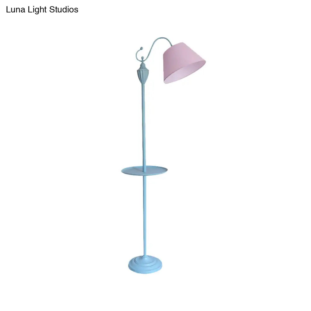 Staande Lamp met Stoffen Kap en Opbergplateau 160cm - Roze Blauw Geel Groen - E26/E27 Fitting - Moderne Vloerlamp | Sansoti