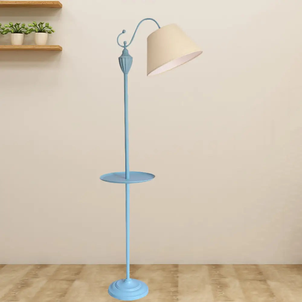 Staande Lamp met Stoffen Kap en Opbergplateau 160cm - Roze Blauw Geel Groen - E26/E27 Fitting - Moderne Vloerlamp | Sansoti