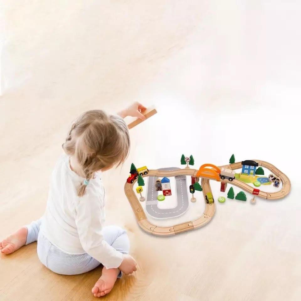 Circuit de train en bois avec rails, 78 pièces, jouet avec boîte de rangement incluse, jeu de construction éducatif pour enfants dès 3 ans | Sansoti