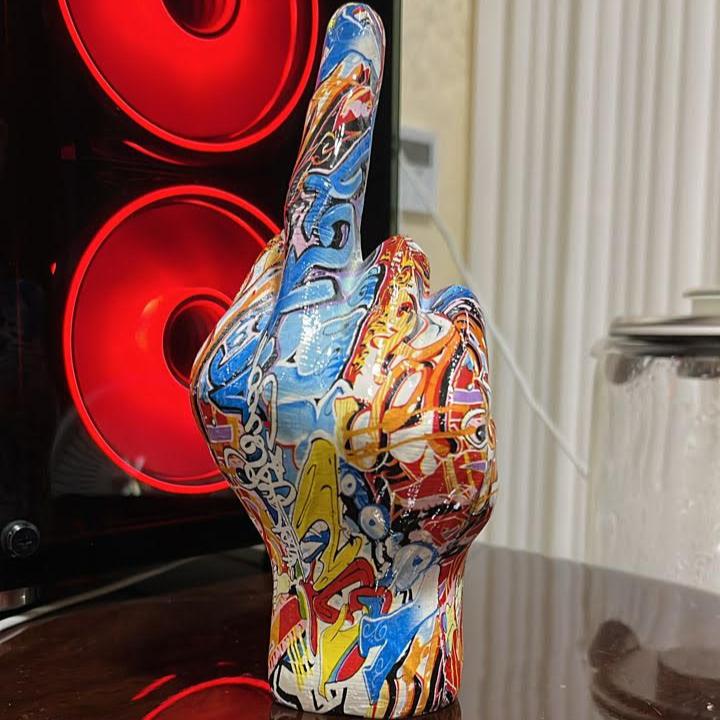 Beeldje Sculptuur Brutale Uitstraling Resin Decoratie Zwart 19cm Binnen Buiten | Sansoti