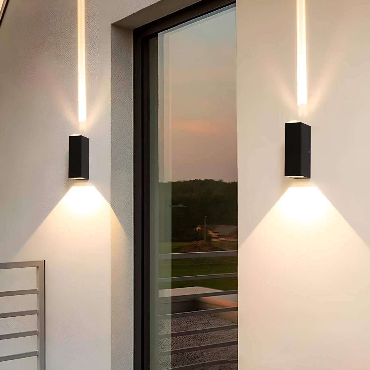 Zewnętrzna lampa ścienna LED z oświetleniem góra-dół, aluminiowa, wodoodporna, IP65, oświetlenie schodów, nowoczesne oświetlenie zewnętrzne | Sansoti
