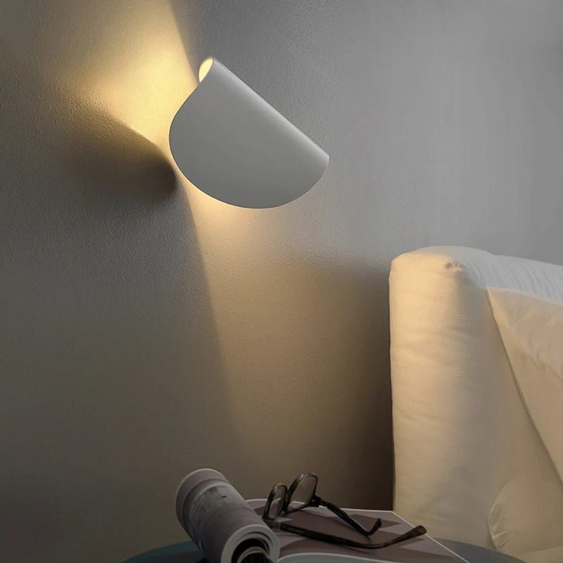 Aluminium-Wandleuchte Schwenkbar Oben Unten LED-G4-Fassung Schwarz Weiß Rot Marineblau Moderne Wandbeleuchtung | Sansoti