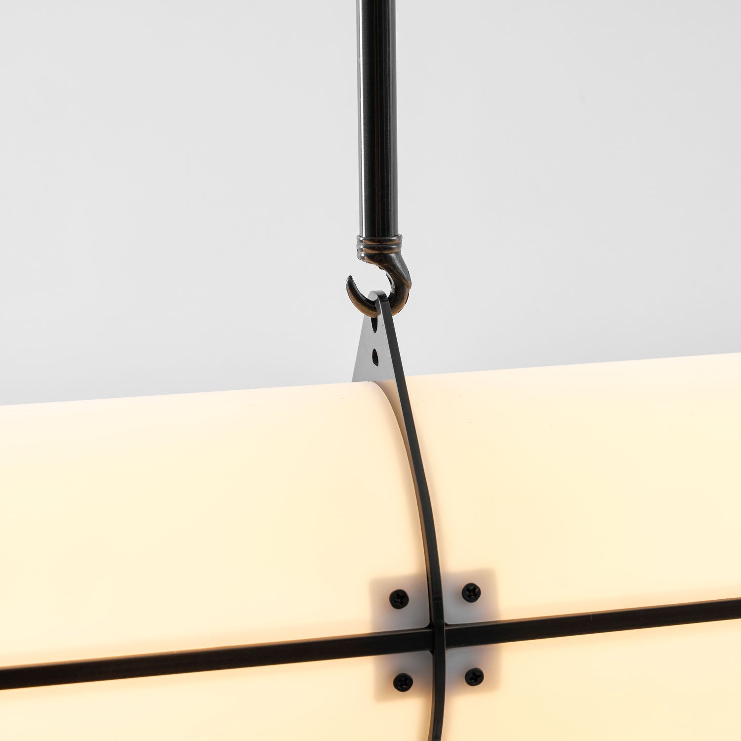 Eindloze Cilindrische Hanglamp Moderne Lineaire Verlichting voor Eettafel en Woonkamer Geïntegreerde LED Zwevende Lichtlijn Architectonische Verlichting | Sansoti