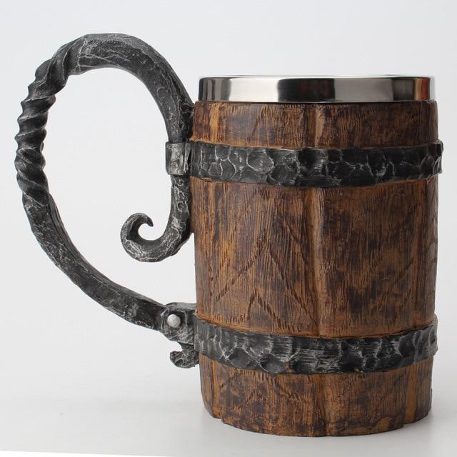 Isolier-Trinkbecher mit nordischen Motiven, doppelwandig, 650ml, Polyresin, Edelstahl, mittelalterlicher Stil | Sansoti