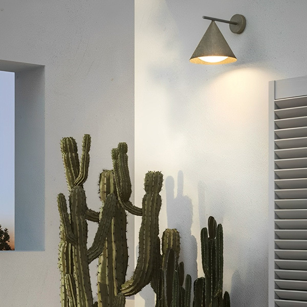 Außenwandleuchte LED Wasserdicht Glockenform Metall Acryl 3000K IP54 Anthrazit Gold Veranda Haustür Außenbeleuchtung | Sansoti