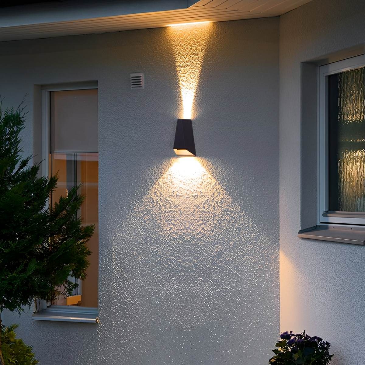 Außenwandleuchte LED Up Down Aluminium Schwarz IP65 Fassade Terrasse Veranda Warmweiß 3000K Wandspot Außenbeleuchtung Modern Stimmungslicht | Restfield