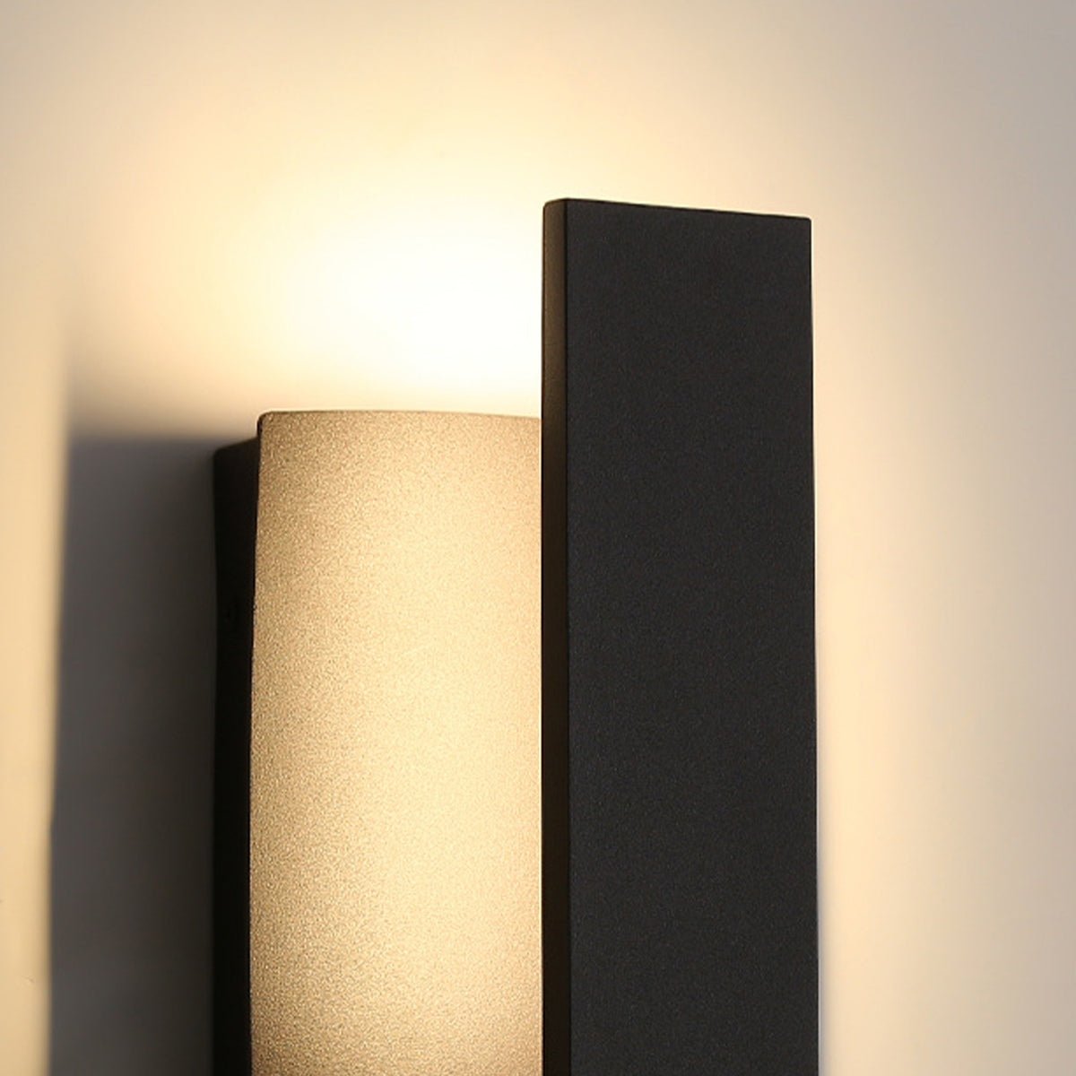 Rectangular Outdoor Wall Lamp LED Black Aluminum IP54 Waterproof Modern Design for Veranda Patio and Garden | Sansoti