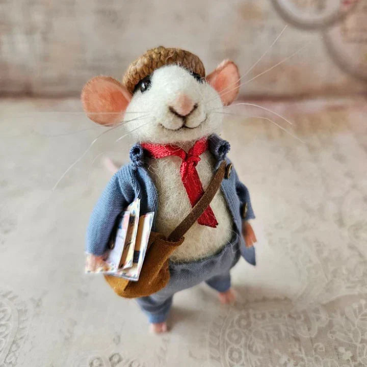 Handmade Felt Mouse Decorative Figurine - Wool & Leather - 7,6 cm - Cute Ornament for Seasonal Décor | Sansoti