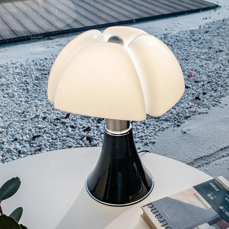 Designer-Tischlampe in Blumenform – Dimmbare LED-Beleuchtung für Wohnzimmer & Schlafzimmer | Restfield